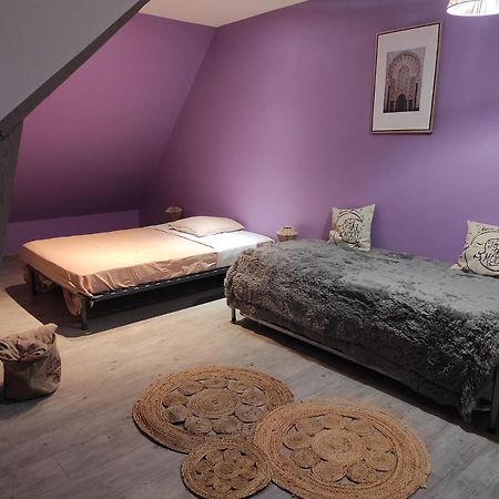 Agreable Et Spacieuse Chambre Familiale Sansac-de-Marmiesse Ngoại thất bức ảnh