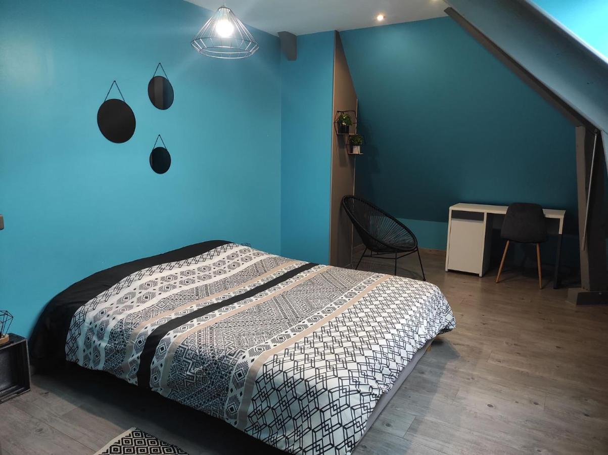 Agreable Et Spacieuse Chambre Familiale Sansac-de-Marmiesse Ngoại thất bức ảnh